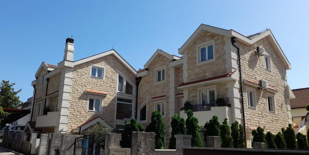 42° North Apartments Tivat Buitenkant foto